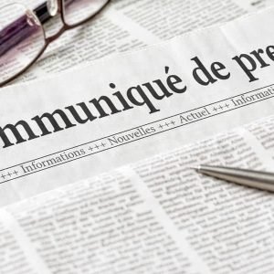 L'actualité influence souvent les stratégies de relations presse, nécessitant des ajustements rapides